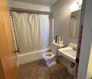 Garden City Hôtel | Bear Necessities Suite