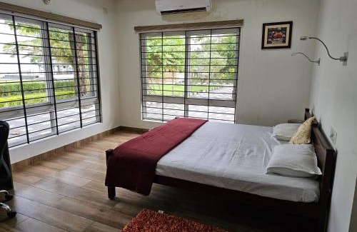 Cherthala Maison | Choolakadavu -Red