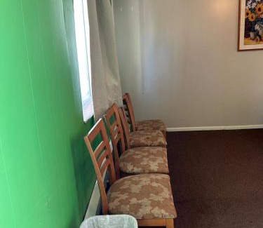 Garden City Hôtel | Simple Motel Stay Suite