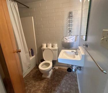 Garden City Hôtel | Simple Motel Stay Suite