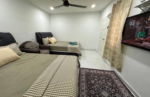 Kampung Sayong Hulu Maison | Rahim Tiny Homestay Kuala Kangsar