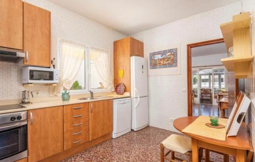 Sant Tomas Cabine | Rustic Garden Minorcan style villa with Private Pool and Sea