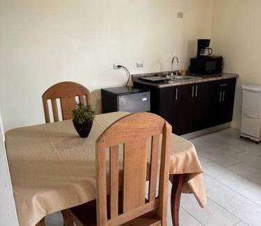 Anselmo Llorente Appartement | Acogedor Apartamento
