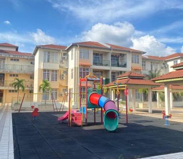 Kampung Pantai Halban Station Balnéaire | MH Amanie Homestay