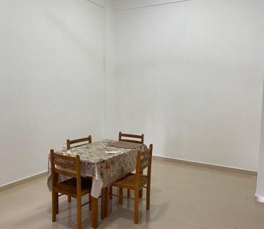 Kampung Pantai Halban Station Balnéaire | MH Amanie Homestay
