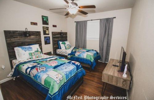 Park Forest - LA North Maison | “Home Away From Home” 12mi to LSU, 10mi to SU