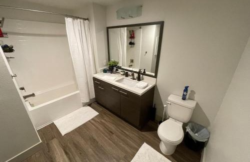 Irvine Business Complex Appartement | High End Lux Condo in Irvine