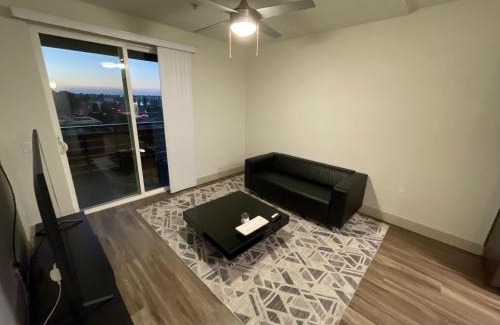 Irvine Business Complex Appartement | High End Lux Condo in Irvine