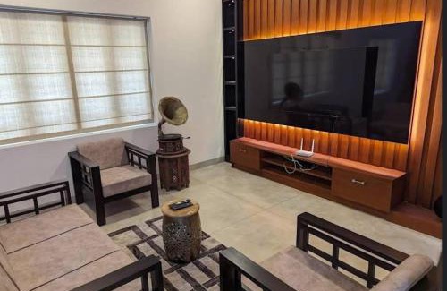 Ettumanoor Maison | Swimming Pool Naalkett Tharavad Villa with nice Ambience