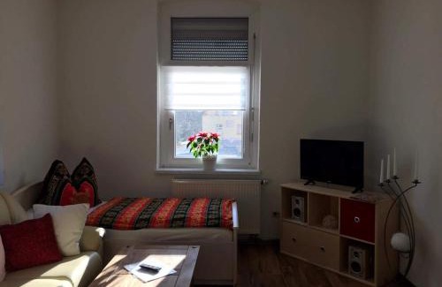 Marienthal Ost Appartement | möblierte Ferienwohnung in Zwickau