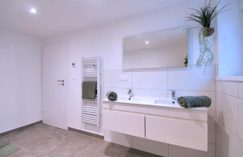 Roppenheim Appartement | L'Oasis tropicale