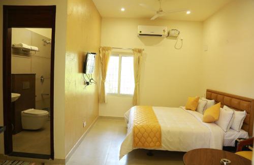 Theni Hôtel | THE RIVIERA