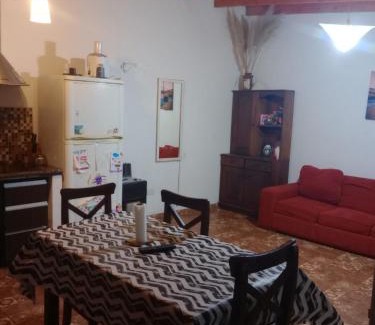 Las Rosas Maison | Alquiler por dia Reservas unicamente por WhatsApp