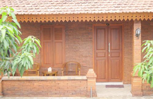 Mlonggo Hôtel | Kampoeng Sekuro Villa Syariah