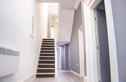 Moffat Maison | Chill Nexus Oasis