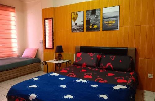 Taman Haji Zainal Appartement | Shahmi Adelea Seaview Home Apartment