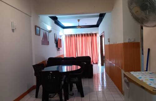 Taman Haji Zainal Appartement | Shahmi Adelea Seaview Home Apartment
