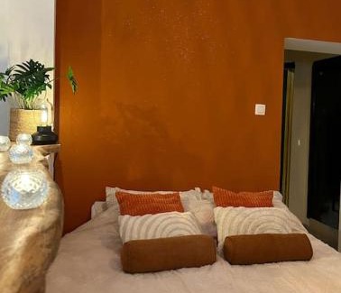 Charleroi Appartement | Spa détente pour une nuit unique