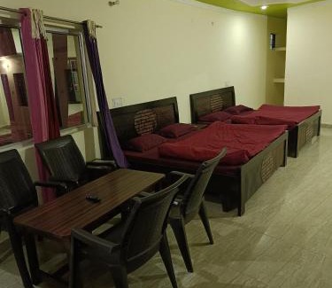 Dhanaulti Maison | Ashirwad guest house