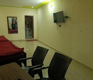 Dhanaulti Maison | Ashirwad guest house