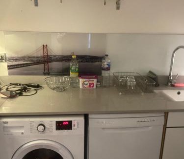 Royal Docks Maison | Madus roomz