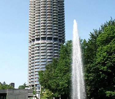 Antonsviertel Appartement | *Vivere Apartment 13 Stock, Ausicht, Zentrum, NEU