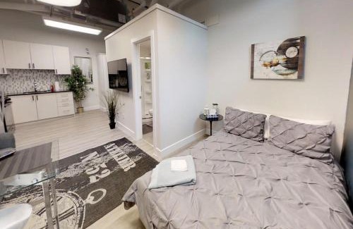 Sandy Hill Lit Et Petit-Déjeuner | Bachelor apartment in downtown