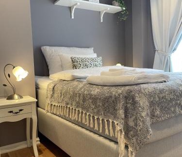 Volda Maison | Fruenes Bn;B