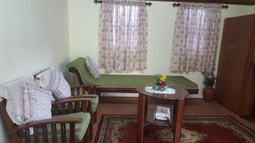 Sea View Ward Maison | George Brooks Homestay