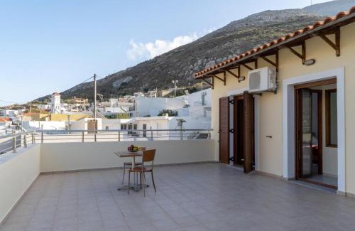 Akoumia Maison | House of Papadogiannis