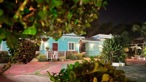 Sakon Nakhon Chalet De Ski | ที่พักสกลนครกรีนเฮ้าส์รีสอร์ท