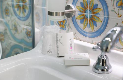 Naples Lit Et Petit-Déjeuner | REDDIMUS Guest House