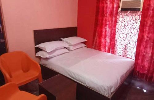 Meerut Hôtel | OYO Vs White House