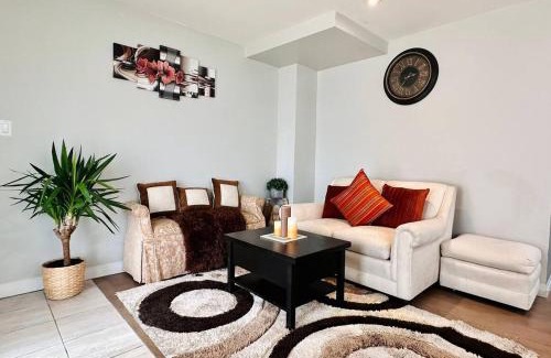 Hamilton Maison | Beautiful house close to nature / highway / beach