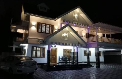 Muvattupuzha Maison | Luxury double story home Muvattupuzha