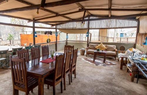 Phalaborwa Cabine | Kingly Bush Camp