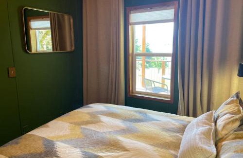 Rosburg Maison | Pillar Rock Retreat