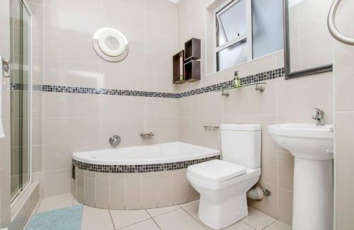 Greater Johannesburg Metropolitan Area Maison | Paradise Guest House