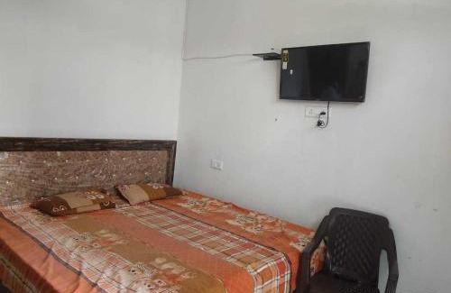 Etawah Hôtel | POP Anubhavrooms