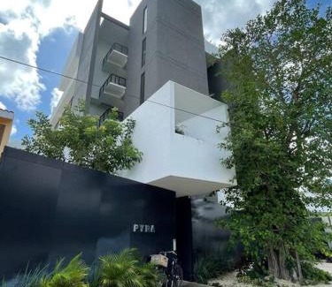 Montecarlo Appartement | New Modern 2Bedroom 2parking City Skyline Park Pool View