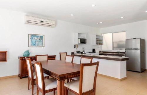 Playa Diamante Maison | Hostpal Vidafel House Acapulco Diamante