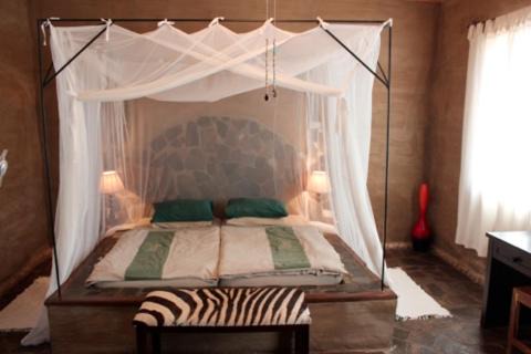 Sesfontein Hôtel | Fort Sesfontein Lodge & Safaris