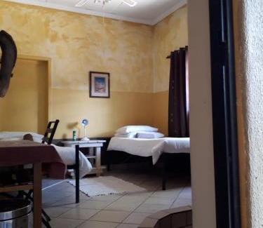 Windhoek West Lit Et Petit-Déjeuner | Puccini House