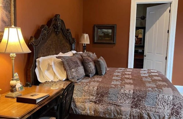 Riverside Inn Bed and Breakfast
