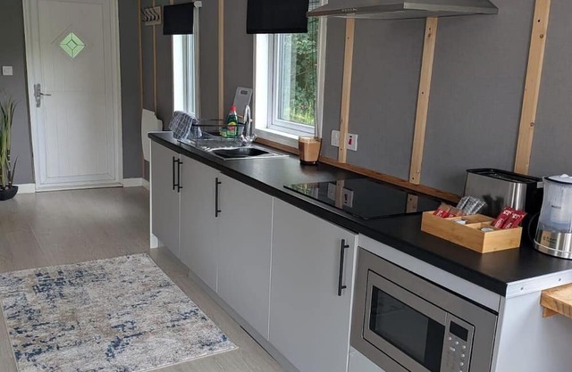 Tranquil Cabin Retreat in Welshpool