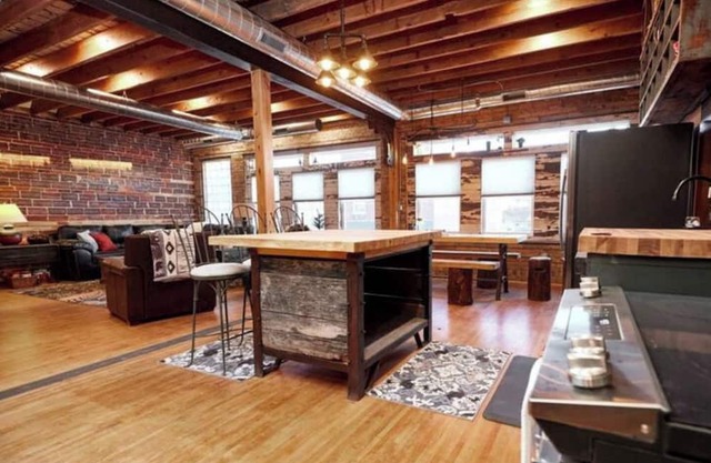 Unique upstairs loft w/industrial design, 3 bed 2 full baths in downtown Oconto
