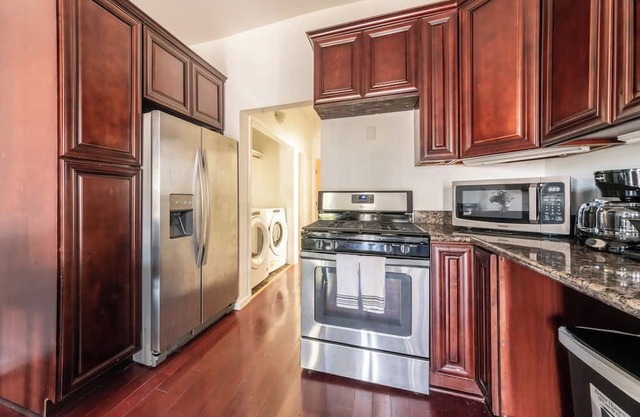 Charming 1-bedroom house with AC, WiFi in wonderful New Orleans