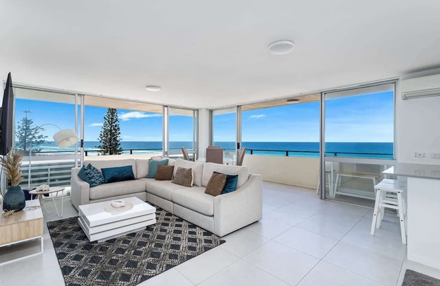 Surfers Paradise Beachfront