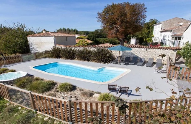 Gîte le sun house - family gite for 7 people between countryside and ocean