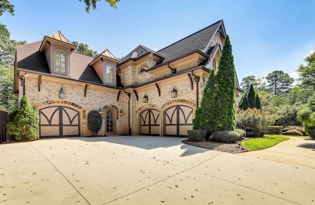 Luxe Atlanta Home ~ 12 Mi to Downtown!